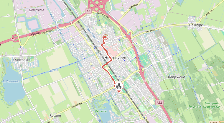 Kaart van de omgeving van de melding, met de kazerne die is gealarmeerd