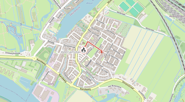 Kaart van de omgeving van de melding, met de kazerne die is gealarmeerd
