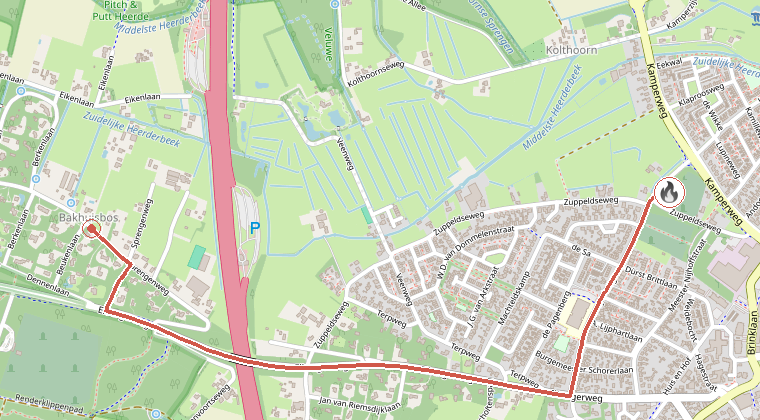 Kaart van de omgeving van de melding, met de kazerne die is gealarmeerd