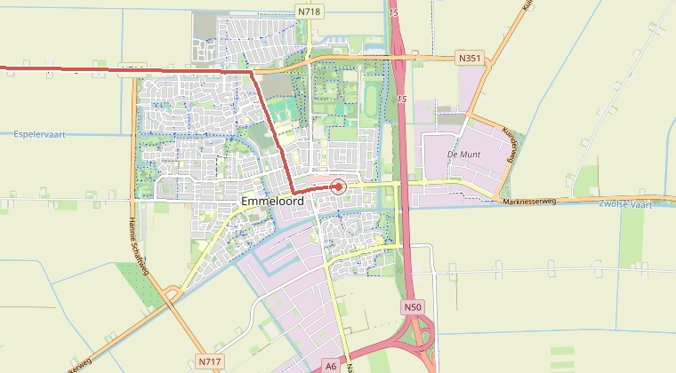 Kaart van de omgeving van de melding, met de kazerne die is gealarmeerd