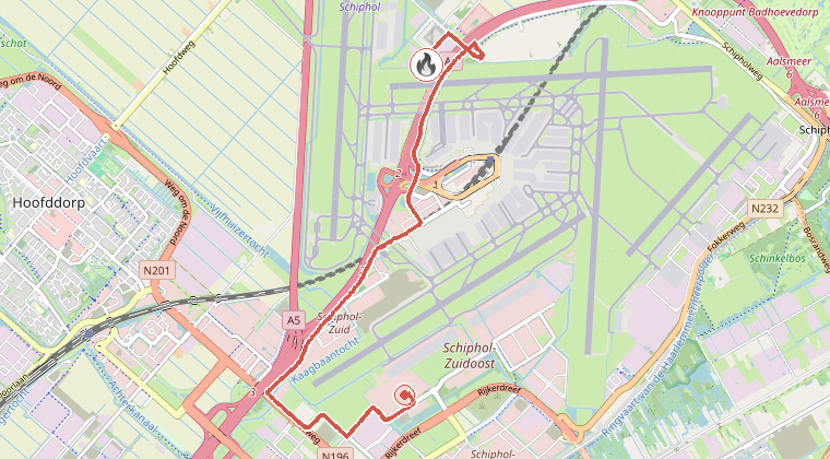 Kaart van de omgeving van de melding, met de kazerne die is gealarmeerd