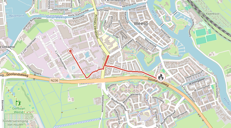 Kaart van de omgeving van de melding, met de kazerne die is gealarmeerd