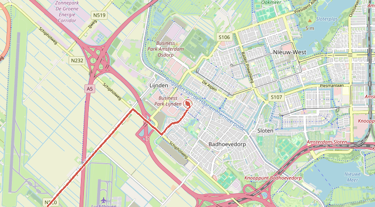 Kaart van de omgeving van de melding, met de kazerne die is gealarmeerd