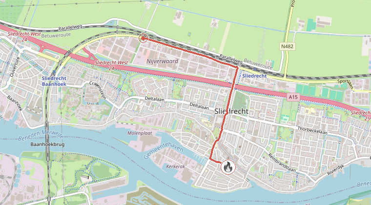 Kaart van de omgeving van de melding, met de kazerne die is gealarmeerd