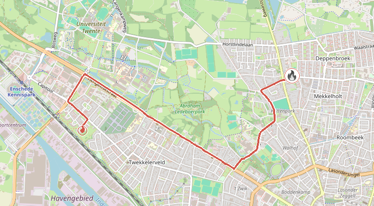 Kaart van de omgeving van de melding, met de kazerne die is gealarmeerd