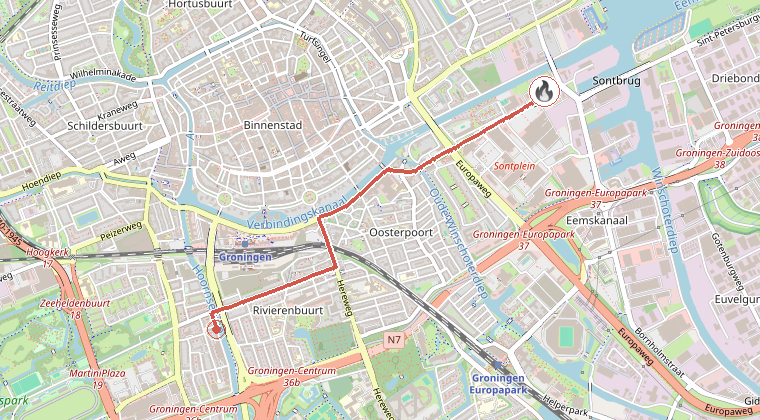 Kaart van de omgeving van de melding, met de kazerne die is gealarmeerd