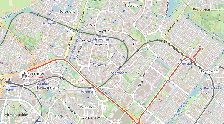 Kaart van de omgeving van de melding, met de kazerne die is gealarmeerd