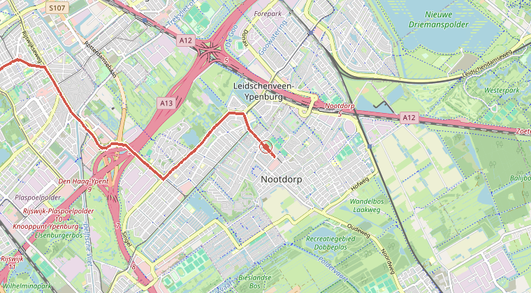 Kaart van de omgeving van de melding, met de kazerne die is gealarmeerd
