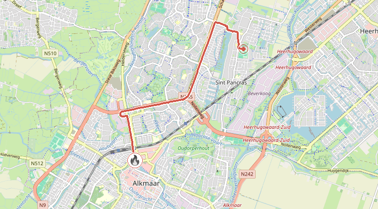 Kaart van de omgeving van de melding, met de kazerne die is gealarmeerd
