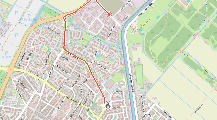 Kaart van de omgeving van de melding, met de kazerne die is gealarmeerd