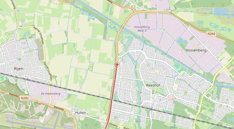 Kaart van de omgeving van de melding, met de kazerne die is gealarmeerd