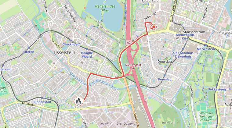 Kaart van de omgeving van de melding, met de kazerne die is gealarmeerd