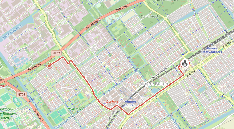 Kaart van de omgeving van de melding, met de kazerne die is gealarmeerd