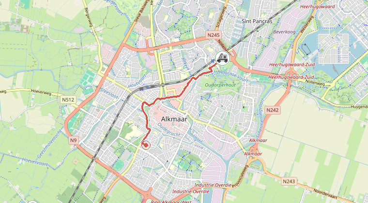 Kaart van de omgeving van de melding, met de kazerne die is gealarmeerd