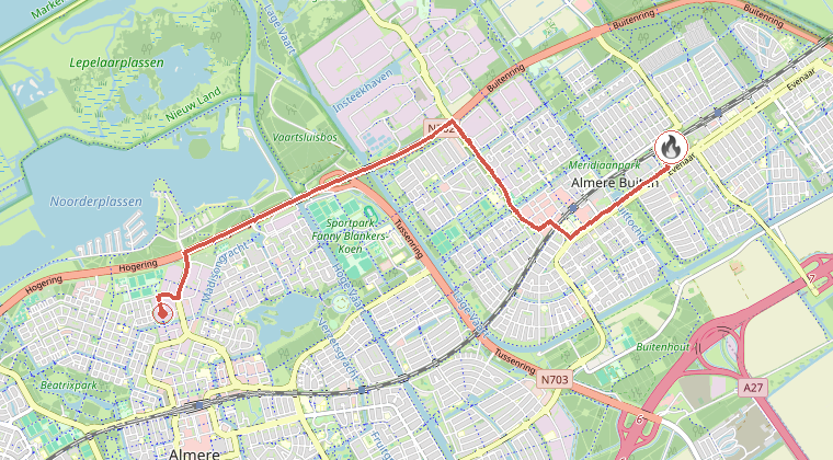 Kaart van de omgeving van de melding, met de kazerne die is gealarmeerd