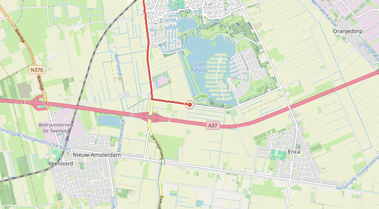 Kaart van de omgeving van de melding, met de kazerne die is gealarmeerd