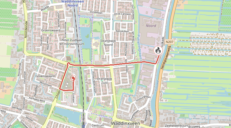 Kaart van de omgeving van de melding, met de kazerne die is gealarmeerd