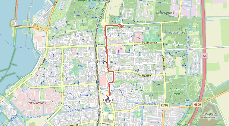 Kaart van de omgeving van de melding, met de kazerne die is gealarmeerd