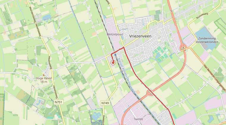 Kaart van de omgeving van de melding, met de kazerne die is gealarmeerd
