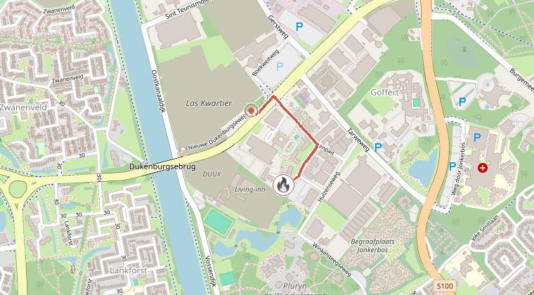 Kaart van de omgeving van de melding, met de kazerne die is gealarmeerd