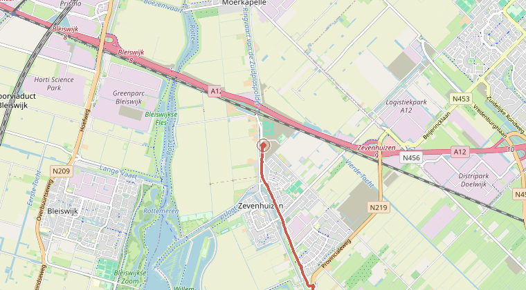 Kaart van de omgeving van de melding, met de kazerne die is gealarmeerd