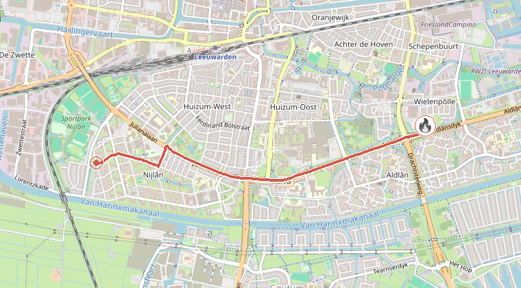 Kaart van de omgeving van de melding, met de kazerne die is gealarmeerd