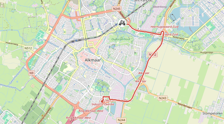 Kaart van de omgeving van de melding, met de kazerne die is gealarmeerd