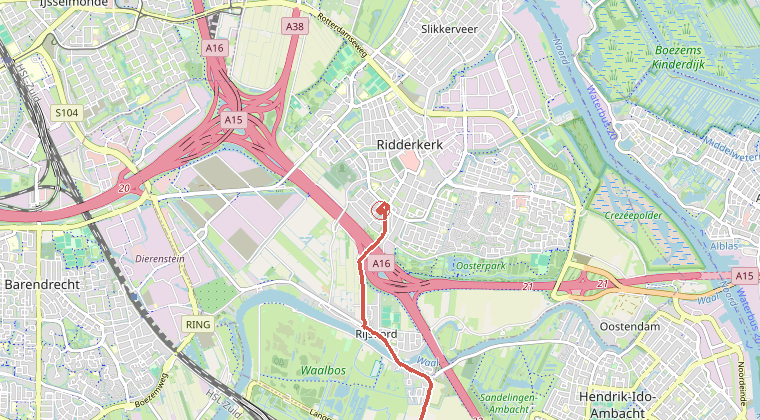 Kaart van de omgeving van de melding, met de kazerne die is gealarmeerd