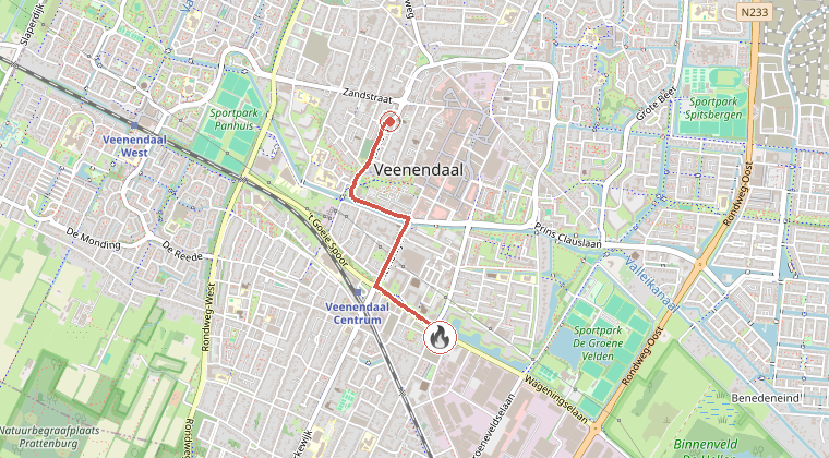 Kaart van de omgeving van de melding, met de kazerne die is gealarmeerd