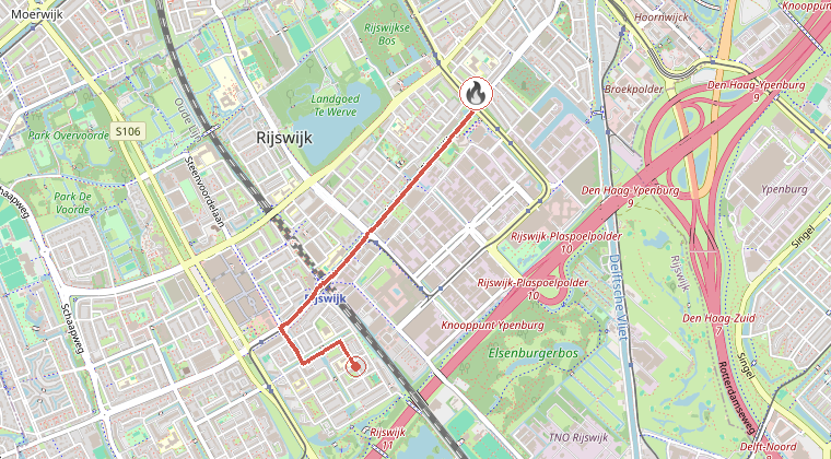 Kaart van de omgeving van de melding, met de kazerne die is gealarmeerd