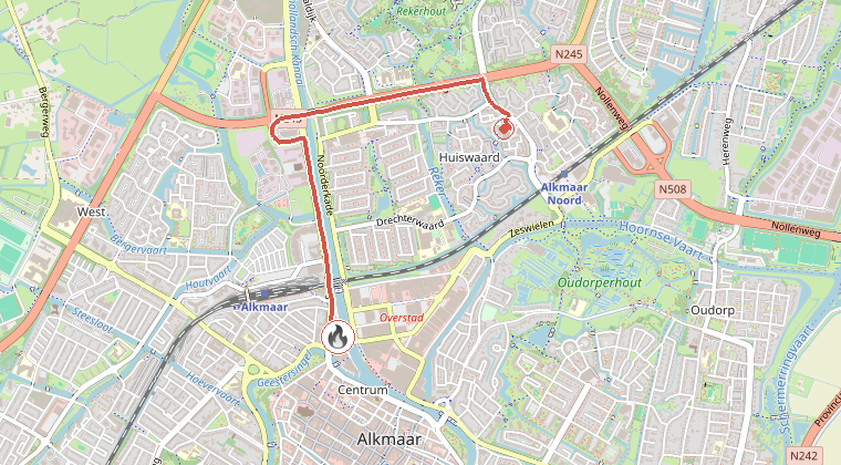 Kaart van de omgeving van de melding, met de kazerne die is gealarmeerd