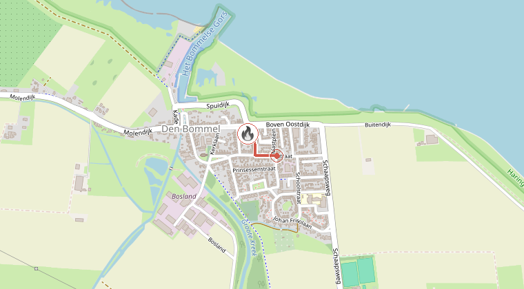 Kaart van de omgeving van de melding, met de kazerne die is gealarmeerd
