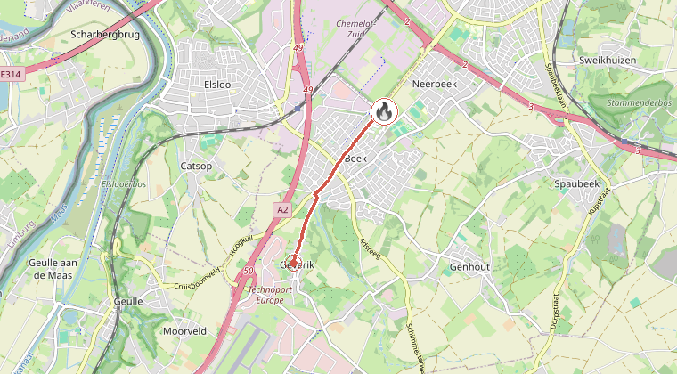 Kaart van de omgeving van de melding, met de kazerne die is gealarmeerd