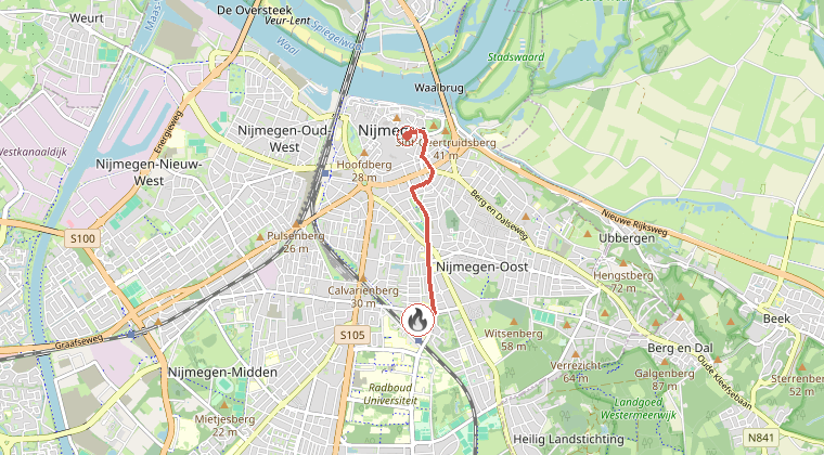 Kaart van de omgeving van de melding, met de kazerne die is gealarmeerd