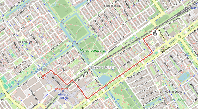 Kaart van de omgeving van de melding, met de kazerne die is gealarmeerd