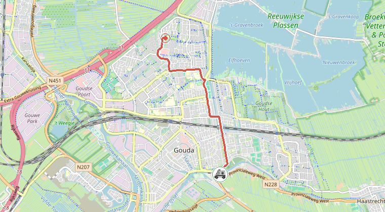 Kaart van de omgeving van de melding, met de kazerne die is gealarmeerd