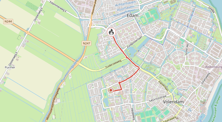 Kaart van de omgeving van de melding, met de kazerne die is gealarmeerd