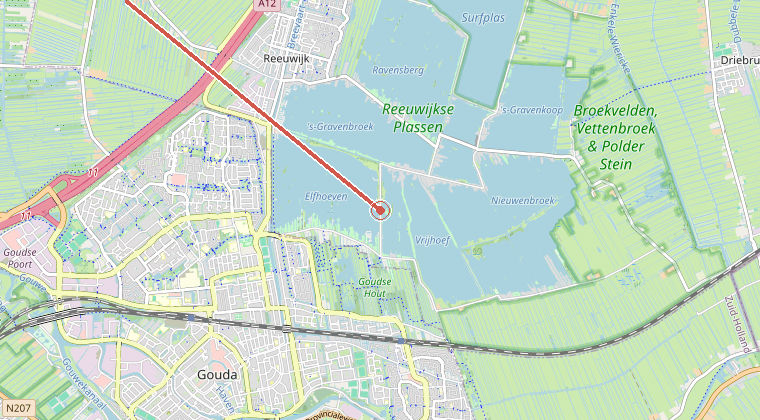 Kaart van de omgeving van de melding, met de kazerne die is gealarmeerd