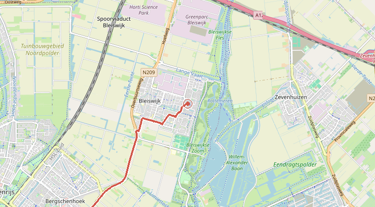 Kaart van de omgeving van de melding, met de kazerne die is gealarmeerd