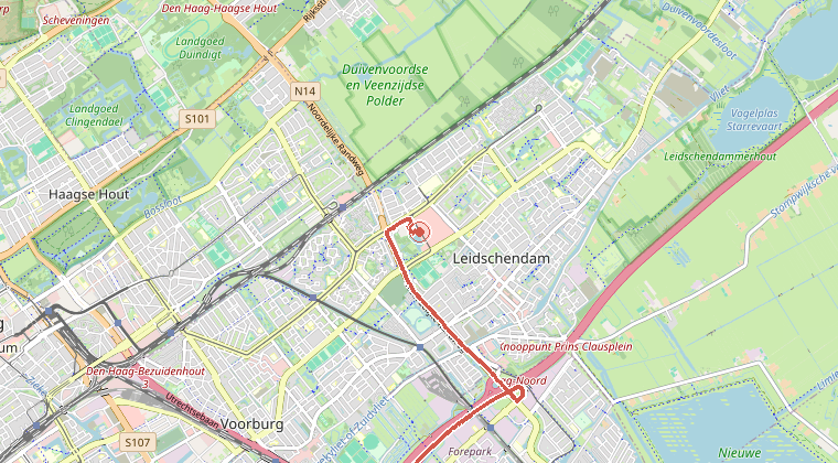 Kaart van de omgeving van de melding, met de kazerne die is gealarmeerd