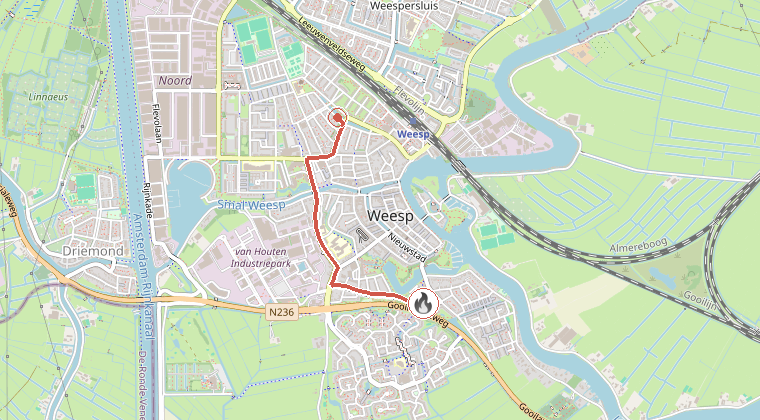 Kaart van de omgeving van de melding, met de kazerne die is gealarmeerd