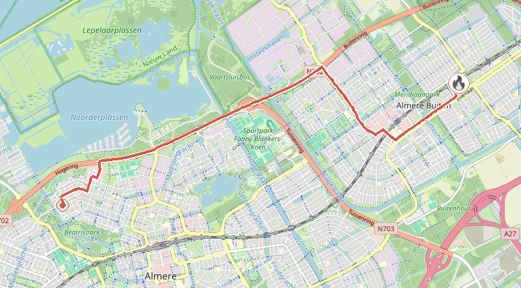 Kaart van de omgeving van de melding, met de kazerne die is gealarmeerd
