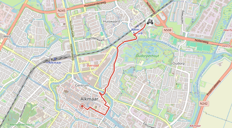 Kaart van de omgeving van de melding, met de kazerne die is gealarmeerd