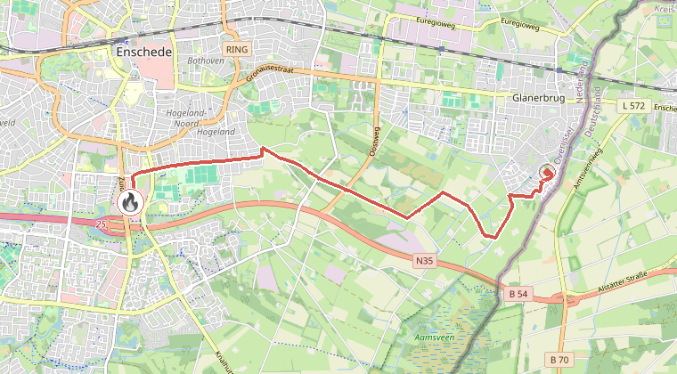 Kaart van de omgeving van de melding, met de kazerne die is gealarmeerd