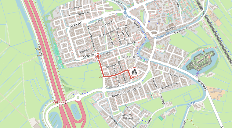 Kaart van de omgeving van de melding, met de kazerne die is gealarmeerd