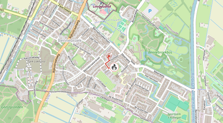 Kaart van de omgeving van de melding, met de kazerne die is gealarmeerd