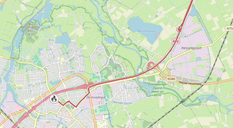 Kaart van de omgeving van de melding, met de kazerne die is gealarmeerd