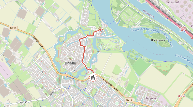 Kaart van de omgeving van de melding, met de kazerne die is gealarmeerd