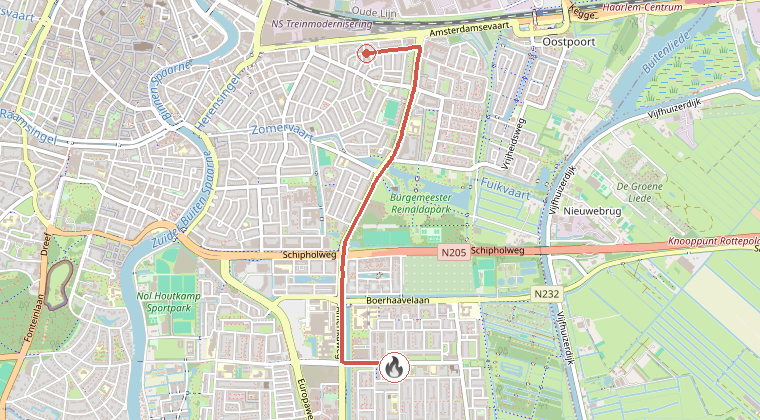Kaart van de omgeving van de melding, met de kazerne die is gealarmeerd
