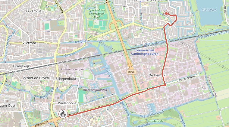 Kaart van de omgeving van de melding, met de kazerne die is gealarmeerd